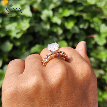 Round Cut Lab Grown Diamond Ring Set 14K Gold Engagement Ring Wedding Band Bridal Set For Her